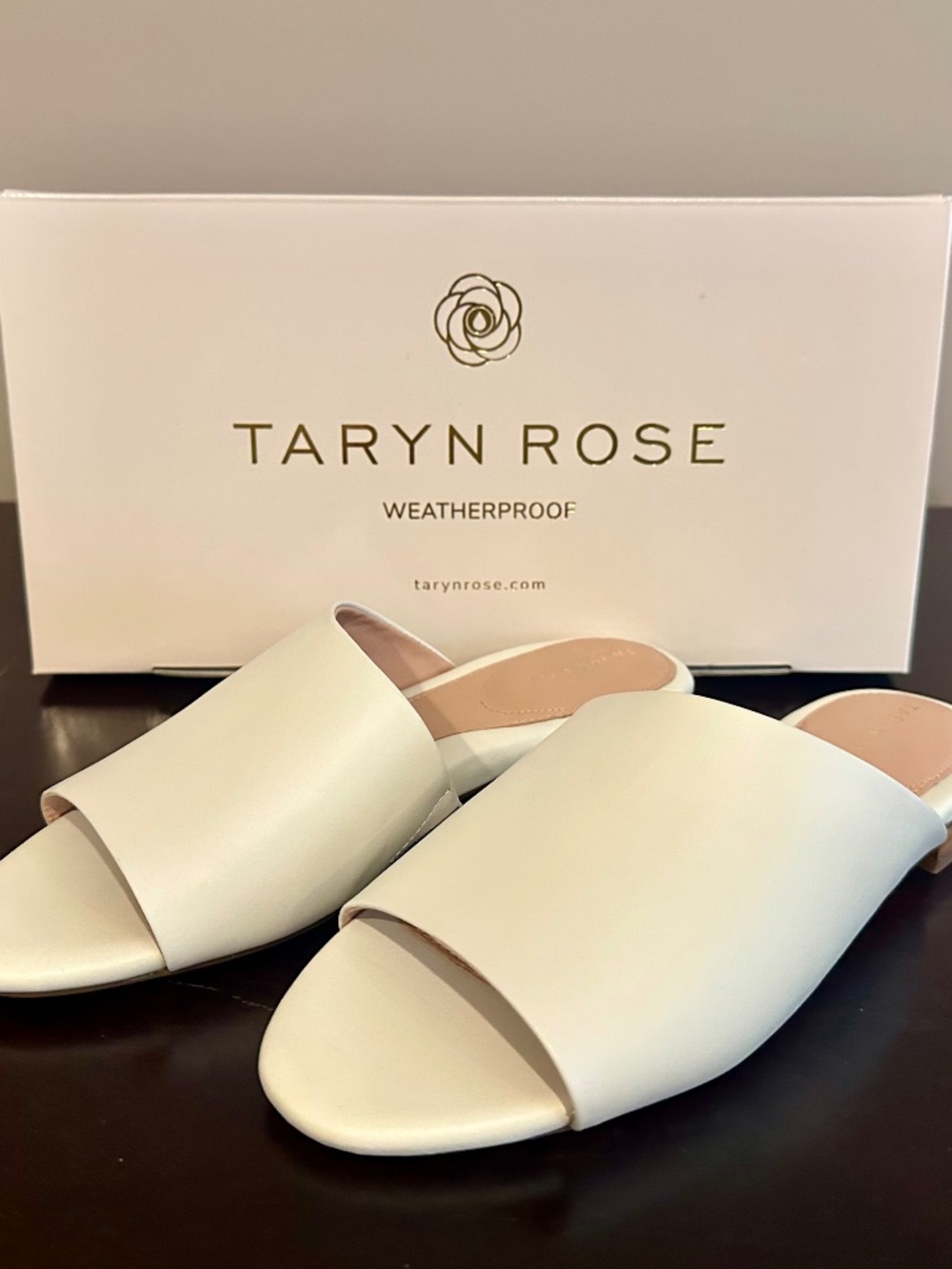 Taryn Rose Weatherproof Sandals New Size 8.5